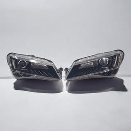 Frontscheinwerfer Skoda Superb III 3V1941015A 3V1941016A Xenon Rechts oder Links