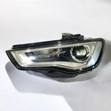 Frontscheinwerfer Audi A3 8V0941005 1EL010740-21 Xenon Links Headlight