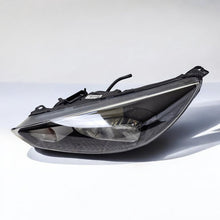 Laden Sie das Bild in den Galerie-Viewer, Frontscheinwerfer Ford Focus III F1EB-13W030-EB LED Links Scheinwerfer Headlight SCH7004863479sf