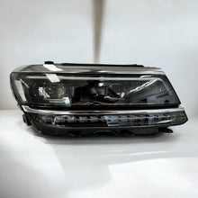 Laden Sie das Bild in den Galerie-Viewer, Frontscheinwerfer VW Tiguan 5NB941082D 15-FULL Full LED Rechts Headlight