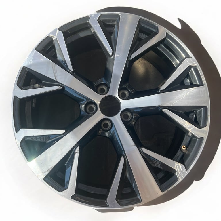 1x Alufelge 18 Zoll 7.0" 5x100 47ET Glanz Graphit 6F9601025J Mg Arona Rim Wheel FEL9458130767tz