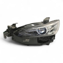 Laden Sie das Bild in den Galerie-Viewer, Frontscheinwerfer Mazda 6 Gj GRF5-51040 LED Links Scheinwerfer Headlight SCH1535817069xb