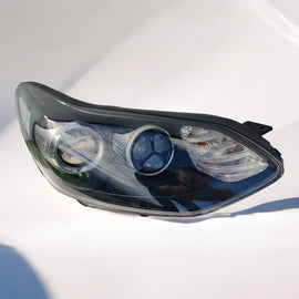 Frontscheinwerfer Kia Sportage IV 92102-F1110 Xenon Rechts Headlight