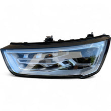 Laden Sie das Bild in den Galerie-Viewer, Frontscheinwerfer Audi A1 8XA941005 Xenon Ein Stück (Rechts oder Links) SCH2375040347gb