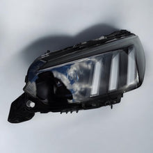 Laden Sie das Bild in den Galerie-Viewer, Frontscheinwerfer Peugeot 208 II 9841642080 LED Links Scheinwerfer Headlight