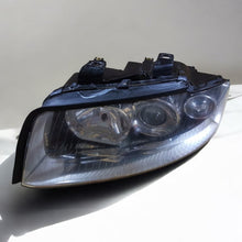 Load image into Gallery viewer, Frontscheinwerfer Audi A4 B6 Xenon Links Scheinwerfer Headlight