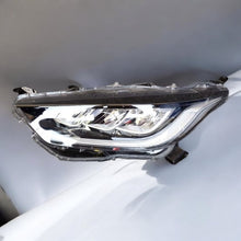 Laden Sie das Bild in den Galerie-Viewer, Frontscheinwerfer Toyota Yaris Links Scheinwerfer Headlight