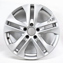 Load image into Gallery viewer, 1x Alufelge 17 Zoll 7.5&quot; 5x112 47ET Glanz Silber A2044011000 Mercedes-Benz W204