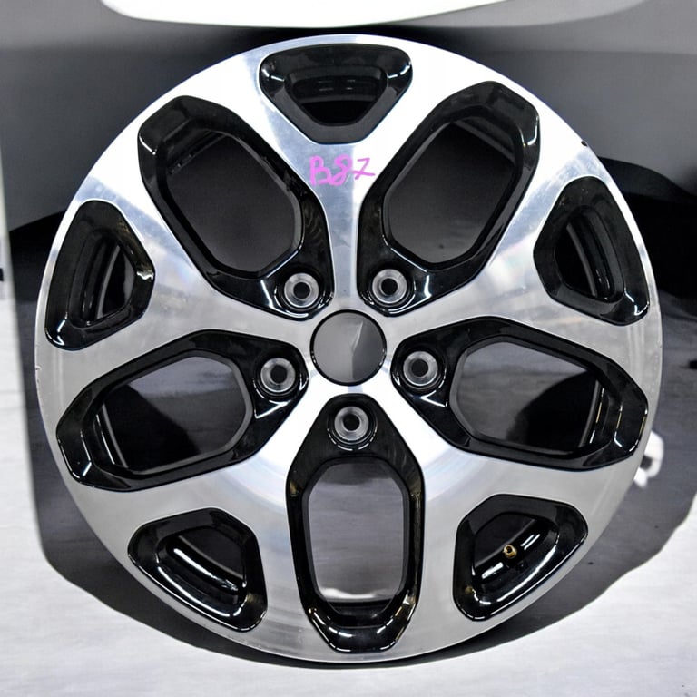 1x Alufelge 17 Zoll 6.5" 5x114.3 50ET 403004100R 403003711R Dacia Duster