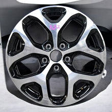 Load image into Gallery viewer, 1x Alufelge 17 Zoll 6.5&quot; 5x114.3 50ET 403004100R 403003711R Dacia Duster