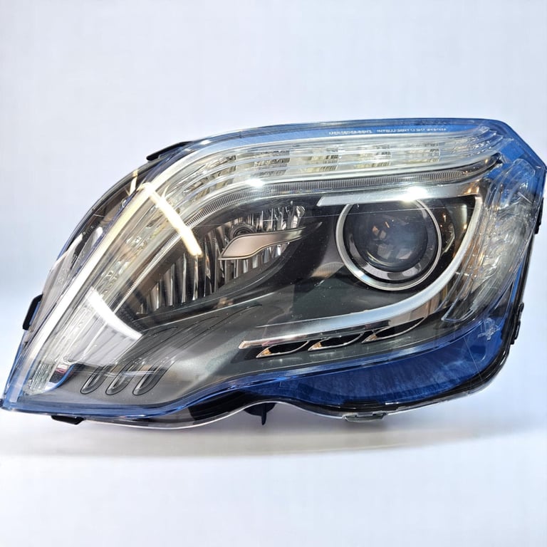Frontscheinwerfer Mercedes-Benz W204 A2048201539 Xenon Links Headlight SCH3095343085jk