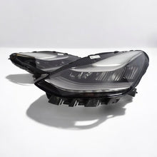 Laden Sie das Bild in den Galerie-Viewer, Frontscheinwerfer Tesla 3 1077375-00-6 Links Scheinwerfer Headlight