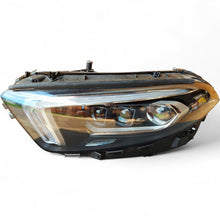 Laden Sie das Bild in den Galerie-Viewer, Frontscheinwerfer Mercedes-Benz A1779062505 LED Ein Stück (Rechts oder Links) SCH2957696541st