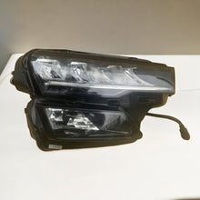 Laden Sie das Bild in den Galerie-Viewer, Frontscheinwerfer Skoda Karoq 57B941010 LED Rechts Scheinwerfer Headlight SCH1713720601vq