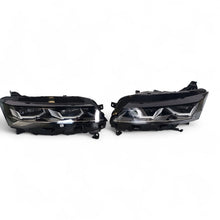 Laden Sie das Bild in den Galerie-Viewer, Frontscheinwerfer Renault 260101515R Full LED Vorderseite Scheinwerfer Headlight SCH9423435702vn