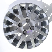 Laden Sie das Bild in den Galerie-Viewer, 1x Alufelge 14 Zoll 4.5&quot; 4x100 39ET PZ406-98677-ZC TD320-80268 Toyota Aygo