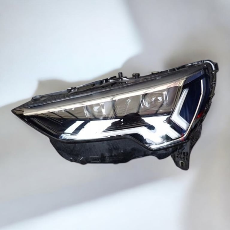 Frontscheinwerfer Audi Q3 83A941035C Links Scheinwerfer Headlight