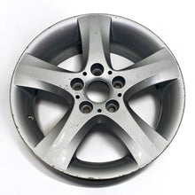 Laden Sie das Bild in den Galerie-Viewer, 1x Alufelge 17 Zoll 7.0&quot; 5x120 47ET Matt Silber 6762889 BMW 1 E88 E81 E82 E87