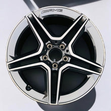 Load image into Gallery viewer, 1x Alufelge 18 Zoll 8.0&quot; 5x112 43ET A2134016300 Mercedes-Benz W213 Rim Wheel