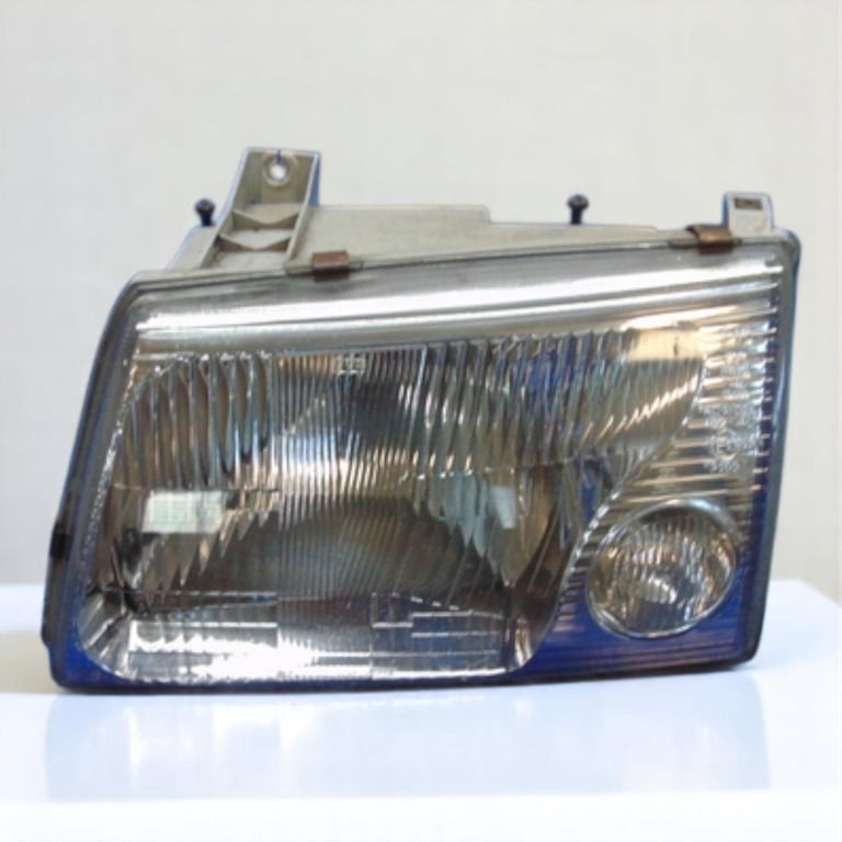 Frontscheinwerfer Hyundai Galloper Links Scheinwerfer Headlight