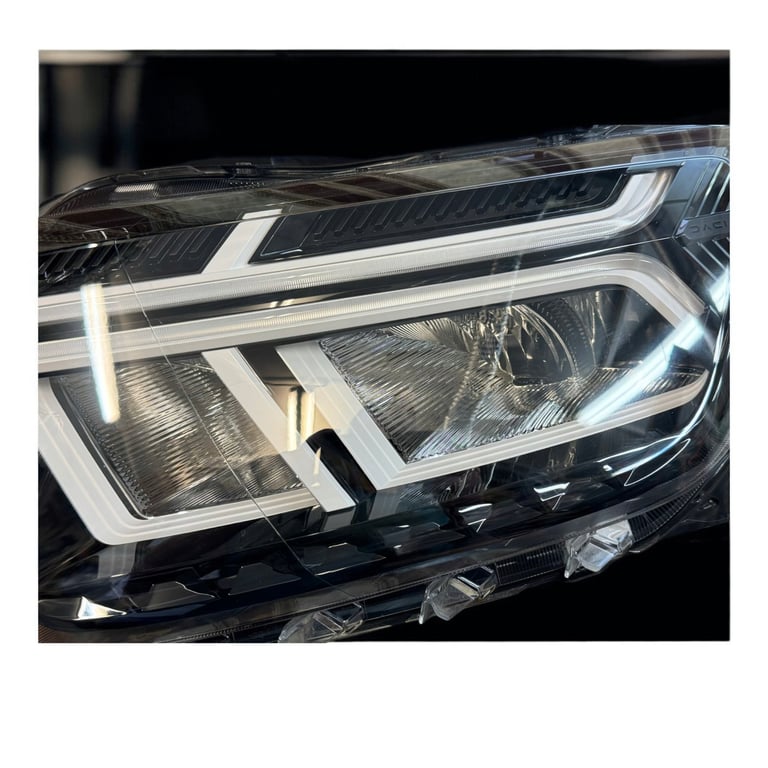 Frontscheinwerfer Dacia Duster Links Scheinwerfer Headlight