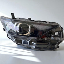 Laden Sie das Bild in den Galerie-Viewer, Frontscheinwerfer Toyota Auris 81110-02K30 LED Rechts Scheinwerfer Headlight