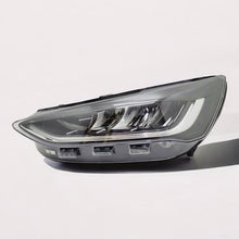 Laden Sie das Bild in den Galerie-Viewer, Frontscheinwerfer Ford Focus NX7B-13E015-CF LED Links Scheinwerfer Headlight