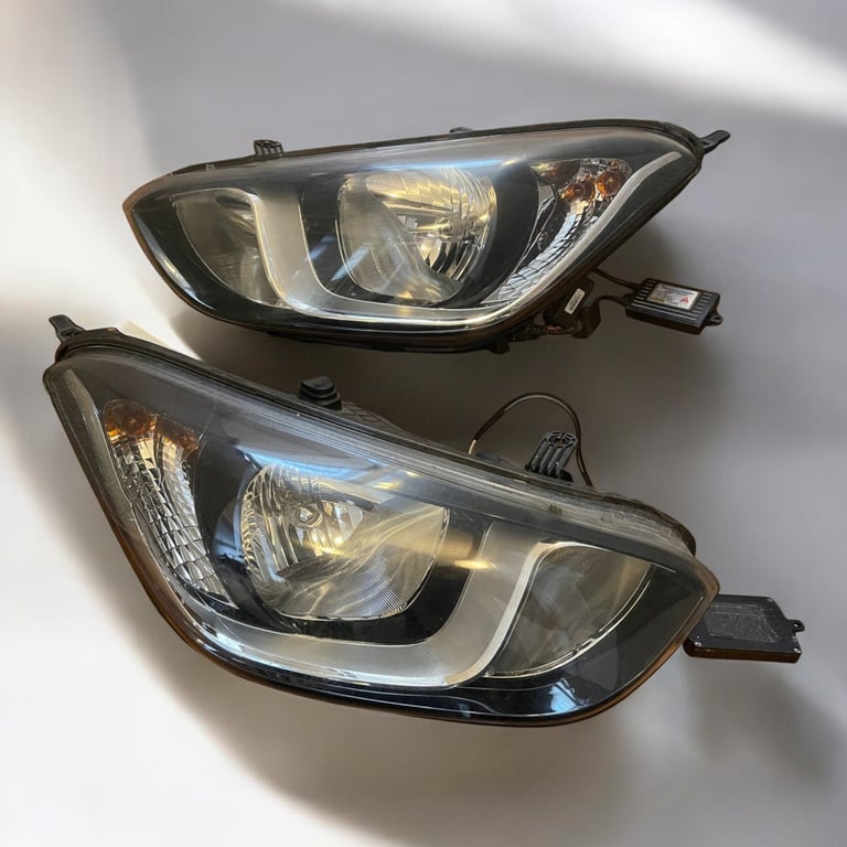 Frontscheinwerfer Hyundai I20 Ein Stück (Rechts oder Links) Headlight