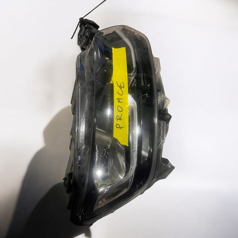 Frontscheinwerfer Toyota Proace 9835780580 73278215 Rechts Headlight