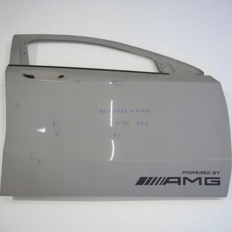 Tür Mercedes-Benz W176 A17672202 A17672202A17672202 Vorne Rechts Door Porta