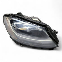 Load image into Gallery viewer, Frontscheinwerfer Mercedes-Benz W205 A2059067002 Rechts Scheinwerfer Headlight SCH9181545544uz