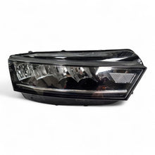 Laden Sie das Bild in den Galerie-Viewer, Frontscheinwerfer Skoda Octavia IV 5E4941016 LED Rechts Scheinwerfer Headlight SCH6575484395xi