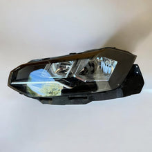 Laden Sie das Bild in den Galerie-Viewer, Frontscheinwerfer VW Polo 2G1941005 Links Scheinwerfer Headlight