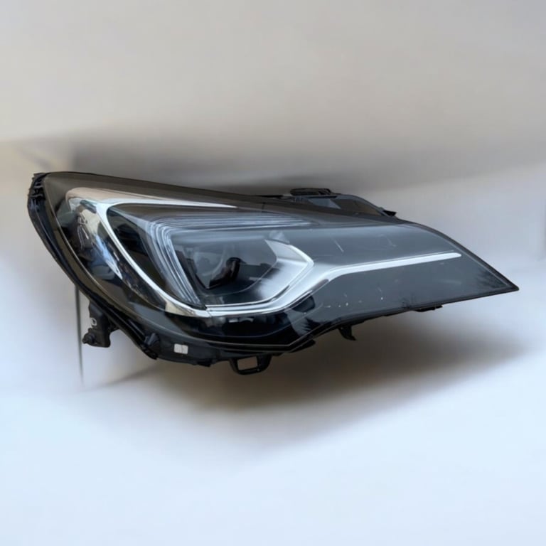 Frontscheinwerfer Opel Astra 39055746 LED Rechts Scheinwerfer Headlight