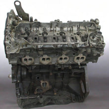 Laden Sie das Bild in den Galerie-Viewer, Motor Renault Trafic M9R786 2.0 DCI 215TKm 2013 Diesel Engine Unkomplett