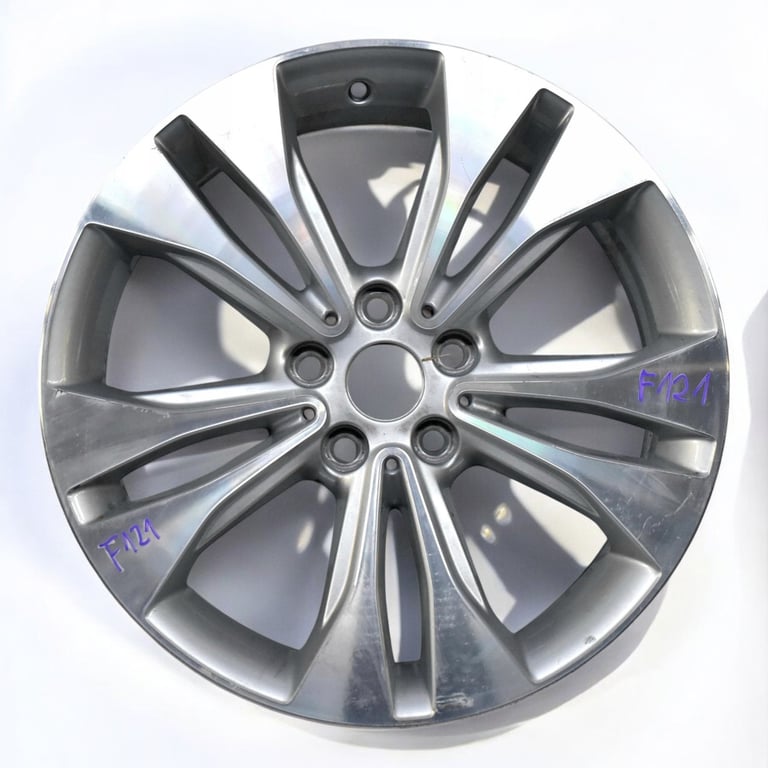 1x Alufelge 18 Zoll 7.5" 5x112 51ET Glanz Silber 6856068 BMW F39 X1 F48