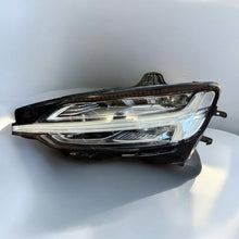 Load image into Gallery viewer, Frontscheinwerfer Volvo S60 V60 32273025 Links Scheinwerfer Headlight SCH2663912132gb