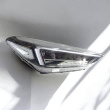 Load image into Gallery viewer, Frontscheinwerfer Hyundai Tucson Full LED Ein Stück (Rechts oder Links)