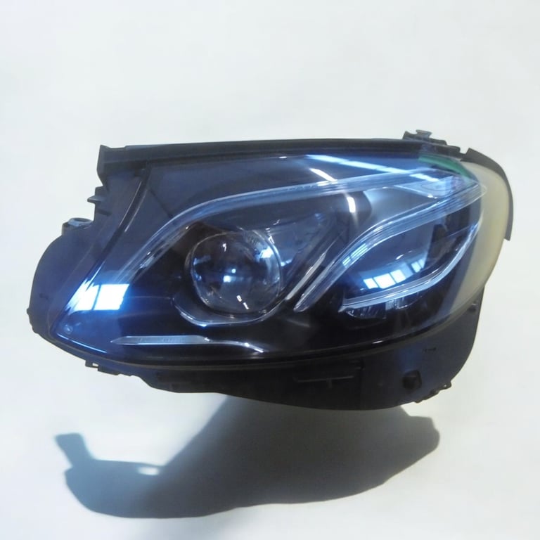 Frontscheinwerfer Mercedes-Benz A2139066504 Links Scheinwerfer Headlight