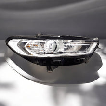 Load image into Gallery viewer, Frontscheinwerfer Ford Mondeo Rechts Scheinwerfer Headlight SCH1976741474vq