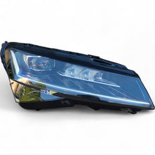 Laden Sie das Bild in den Galerie-Viewer, Frontscheinwerfer Skoda Superb III 3V1941016D Full LED Rechts Headlight