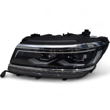 Laden Sie das Bild in den Galerie-Viewer, Frontscheinwerfer VW Tiguan Allspace 5NN941081C LED Rechts oder Links