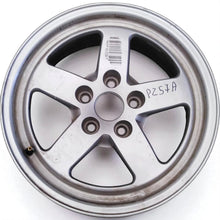 Laden Sie das Bild in den Galerie-Viewer, 1x Alufelge 16 Zoll 7.0&quot; 5x112 35ET 8W0601025 Audi A4 Rim Wheel
