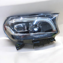 Laden Sie das Bild in den Galerie-Viewer, Frontscheinwerfer Mercedes-Benz A4709060900 4709060900 LED Rechts Headlight