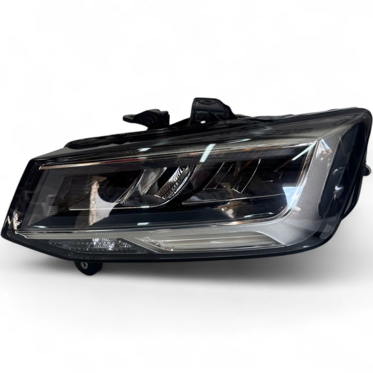 Frontscheinwerfer Audi Q2 81A941011 Full LED Ein Stück (Rechts oder Links)