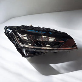 Frontscheinwerfer Skoda Superb 3V1941016D Rechts Scheinwerfer Headlight