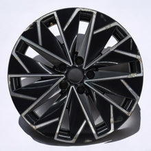 Load image into Gallery viewer, 1x Alufelge 18 Zoll 8.0&quot; 5x112 44ET Glanz 3V0601025B Mg Rim Wheel