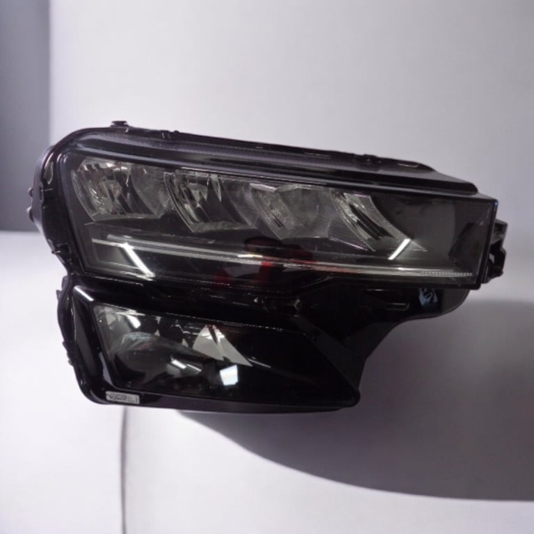 Frontscheinwerfer Skoda Karoq 57B941010 LED Rechts Scheinwerfer Headlight SCH3336305832mv