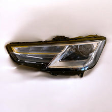 Load image into Gallery viewer, Frontscheinwerfer Audi A4 8W0941043 Xenon Links Scheinwerfer Headlight