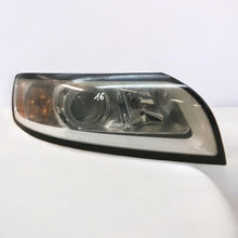 Load image into Gallery viewer, Frontscheinwerfer Volvo S40 V50 30763034 Rechts Scheinwerfer Headlight SCH2151735474tf
